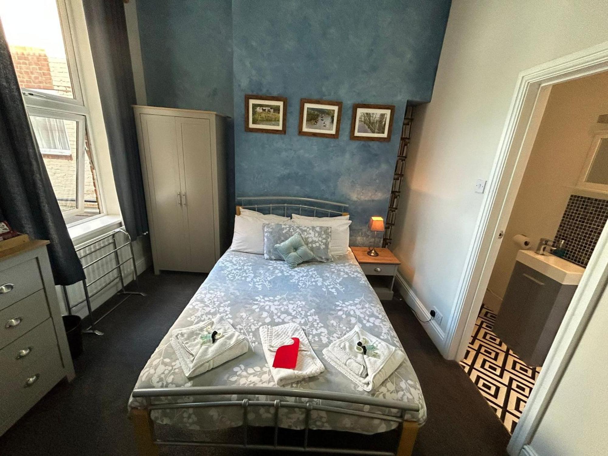 The Lyndhurst Guest House Great Yarmouth Szoba fotó